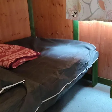 Confortable A - 6 Pers. - Api-1-52-2037 * Ла-Тур-д'Овернь