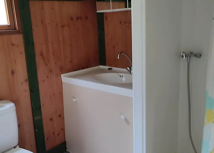 Кемпинг Confortable A - 6 Pers. - Api-1-52-2037 *