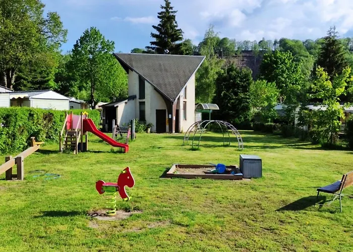 Confortable A - 6 Pers. - Api-1-52-2037 Кемпинг Ла-Тур-д'Овернь